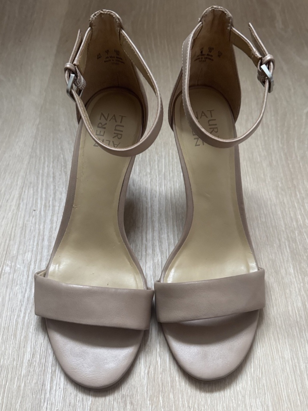 Naturalizer Bristol Heeled Sandals – Women’s Size 9